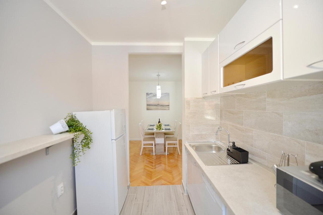 Unico Apartman Kotor Exterior photo